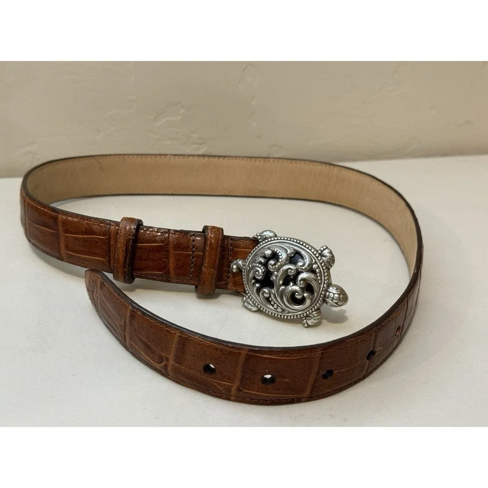 Brighton TURTLE Silver tone Buckle Leather Belt  Size  S 28  B3707 Rare Find! 90